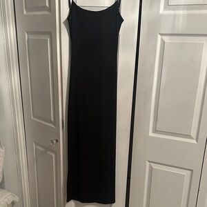 Heart & Hips Sleek Black Maxi Dress